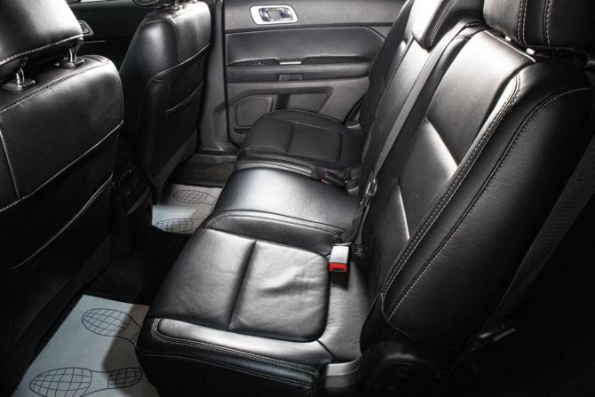 Ford Explorer V с пробегом 2015 года, цена 2 599 000 рублей, 185555 км, внедорожник, Автокод Объявления