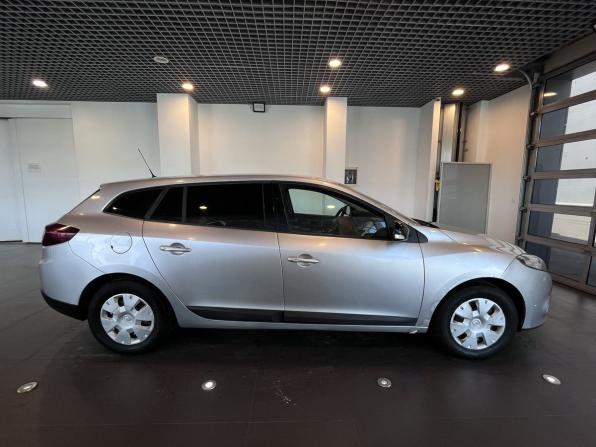 Renault Megane III с пробегом 2011 года, цена 500 000 рублей, 219578 км, универсал, Автокод Объявления