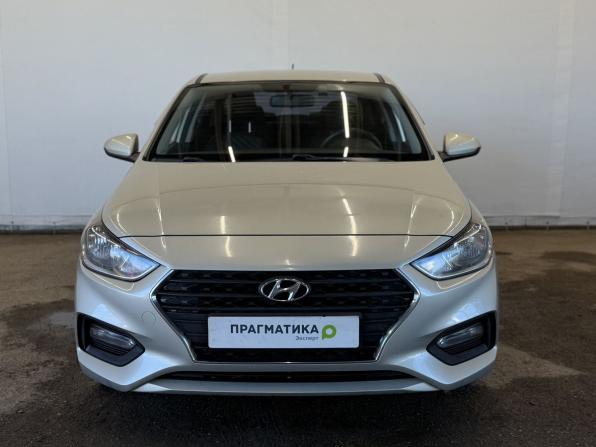 Hyundai Solaris II с пробегом 2019 года, цена 1 210 000 рублей, 138000 км, седан, Автокод Объявления