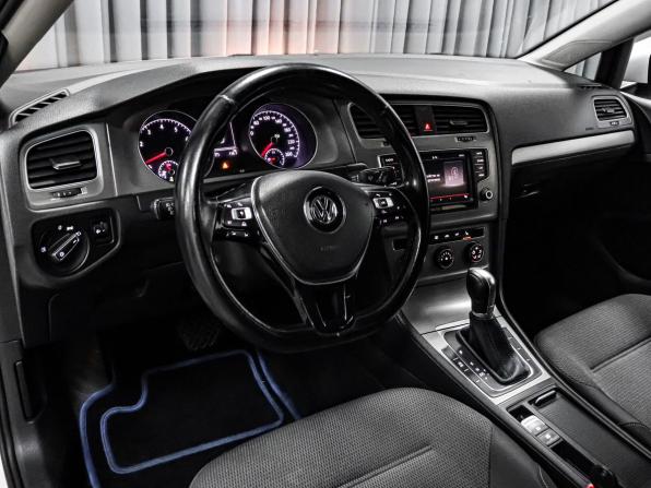 Volkswagen Golf VII с пробегом 2016 года, цена 1 499 000 рублей, 286688 км, универсал, Автокод Объявления