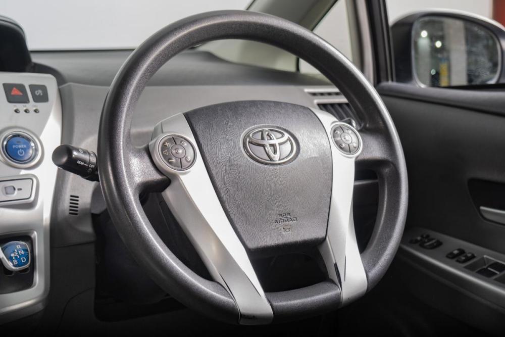 Toyota Prius Alpha I (ZVW40/41) Томск  - изображение 11