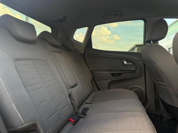 Kia Venga I с пробегом 2012 года, цена 885 000 рублей, 155116 км, минивэн, Автокод Объявления