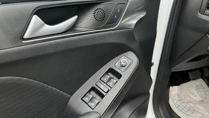 Haval Jolion I с пробегом 2023 года, цена 1 790 000 рублей, 69731 км, внедорожник, Автокод Объявления