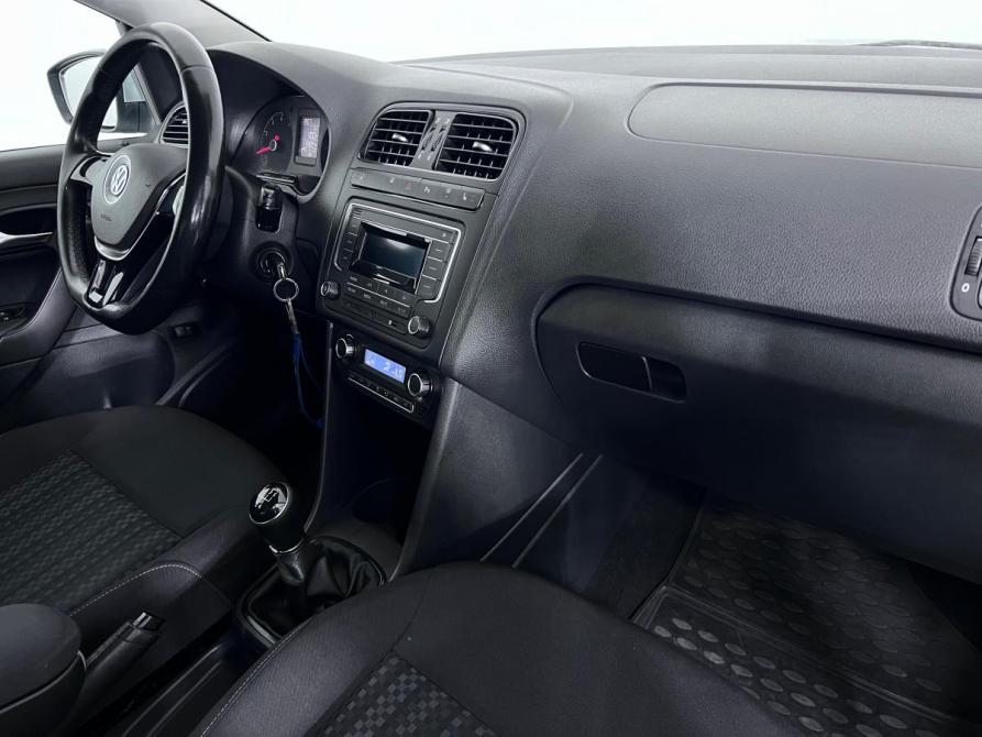 Volkswagen Polo V Рестайлинг Ростов-на-Дону  - изображение 10