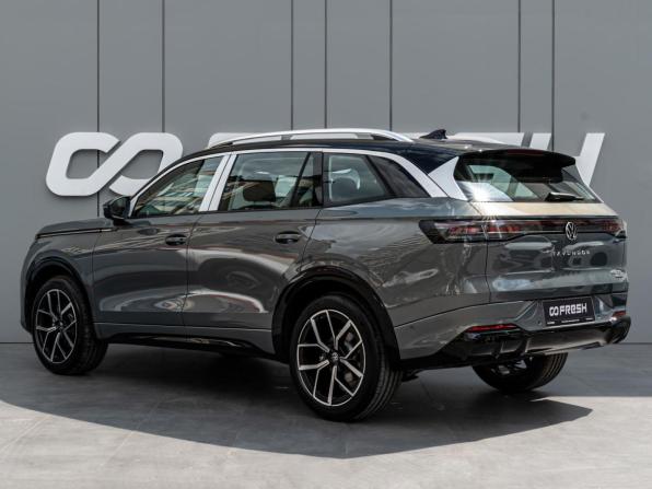 Volkswagen Tavendor I Рестайлинг с пробегом 2026 года, цена 6 495 000 рублей, 92 км, внедорожник, Автокод Объявления