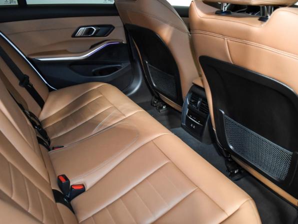 BMW 3 серии VII (G2x) с пробегом 2021 года, цена 4 150 000 рублей, 84000 км, седан, Автокод Объявления