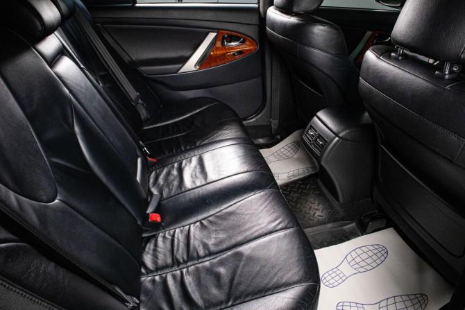 Toyota Camry VI (XV40) Рестайлинг с пробегом 2011 года, цена 1 919 000 рублей, 147629 км, седан, Автокод Объявления