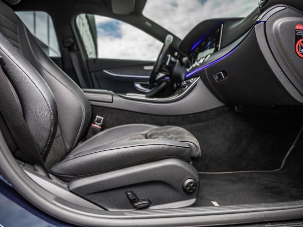 Mercedes-Benz E-Класс V (W213 S213 C238) Рестайлинг с пробегом 2021 года, цена 3 998 000 рублей, 146500 км, седан, Автокод Объявления