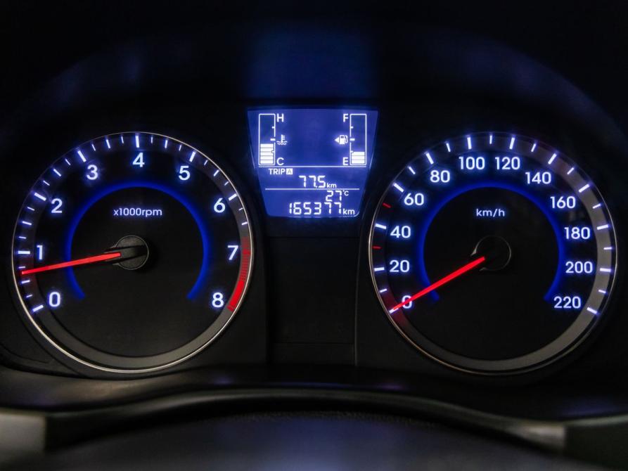 Hyundai Solaris I Рестайлинг Волгоград  - изображение 9