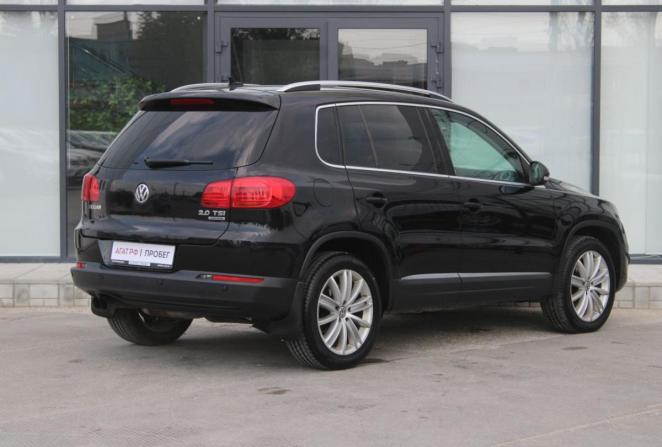 Volkswagen Tiguan I Рестайлинг с пробегом 2013 года, цена 1 350 000 рублей, 204832 км, внедорожник, Автокод Объявления