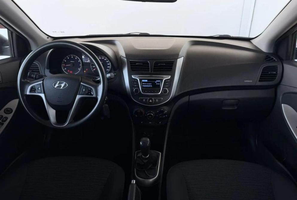 Hyundai Solaris I Киров  - изображение 11