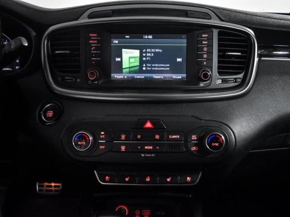 Kia Sorento III Prime с пробегом 2017 года, цена 1 759 000 рублей, 205678 км, внедорожник, Автокод Объявления