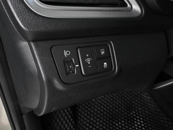Hyundai Solaris II с пробегом 2019 года, цена 1 325 000 рублей, 87914 км, седан, Автокод Объявления