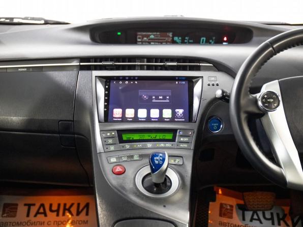 Toyota Prius III Рестайлинг (XW30) с пробегом 2014 года, цена 1 040 000 рублей, 220486 км, лифтбек, Автокод Объявления