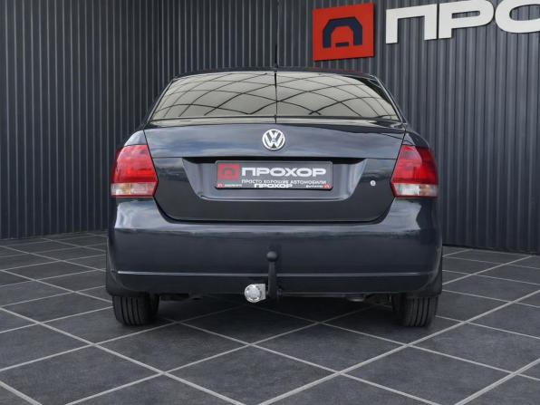 Volkswagen Polo V с пробегом 2012 года, цена 967 000 рублей, 130866 км, седан, Автокод Объявления
