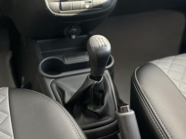 Lada (ВАЗ) Granta I Рестайлинг с пробегом 2022 года, цена 650 000 рублей, 15575 км, седан, Автокод Объявления