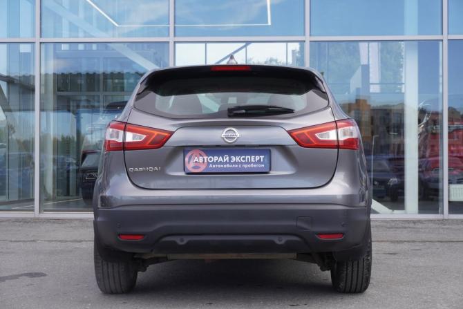 Nissan Qashqai II с пробегом 2018 года, цена 1 599 000 рублей, 170729 км, внедорожник, Автокод Объявления