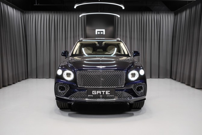 Новый Bentley Bentayga I Рестайлинг 2024 года, цена 48 860 400 рублей, внедорожник, Автокод Объявления