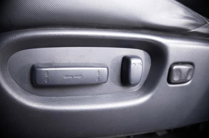 Honda CR-V III Рестайлинг с пробегом 2011 года, цена 1 499 000 рублей, 270145 км, внедорожник, Автокод Объявления