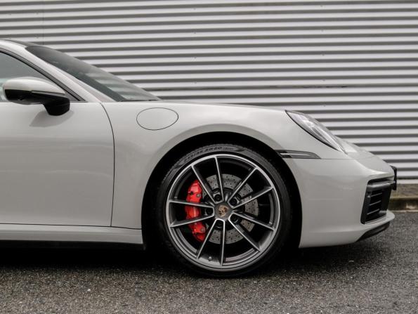 Porsche 911 VIII (992) с пробегом 2021 года, цена 17 439 000 рублей, 18871 км, купе, Автокод Объявления