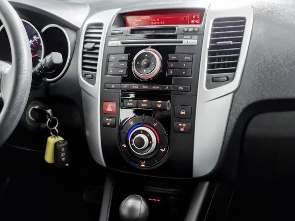 Kia Venga I Рестайлинг с пробегом 2014 года, цена 1 089 000 рублей, 116943 км, минивэн, Автокод Объявления