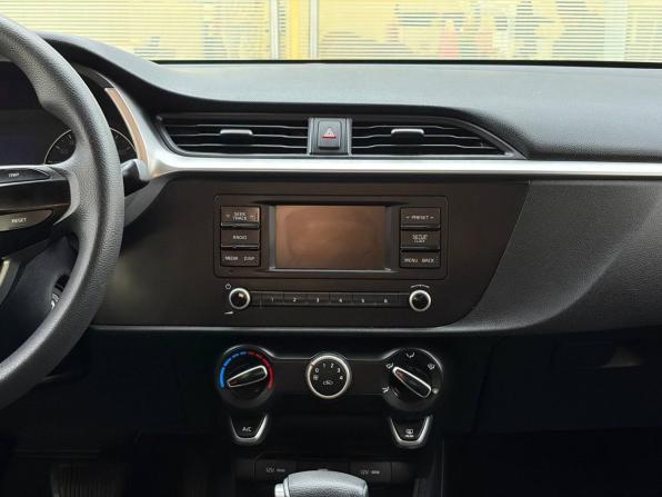 Kia Rio IV Рестайлинг с пробегом 2021 года, цена 1 749 000 рублей, 56200 км, седан, Автокод Объявления