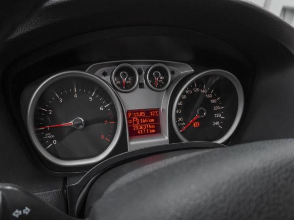 Ford Focus II Рестайлинг с пробегом 2010 года, цена 660 000 рублей, 253637 км, хэтчбек, Автокод Объявления