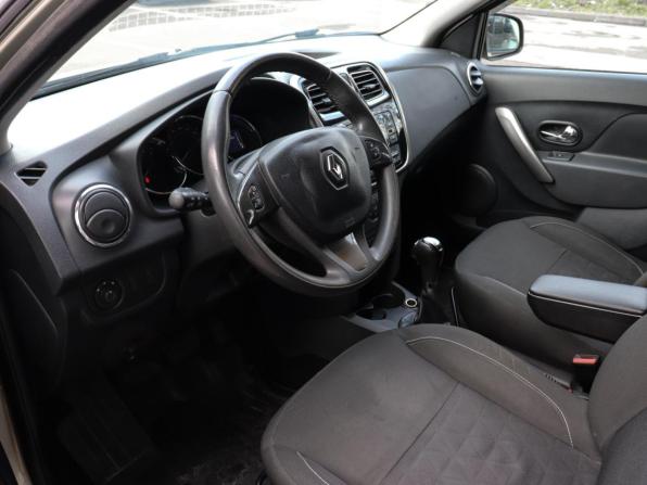 Renault Sandero II Рестайлинг с пробегом 2018 года, цена 1 097 000 рублей, 88320 км, хэтчбек, Автокод Объявления