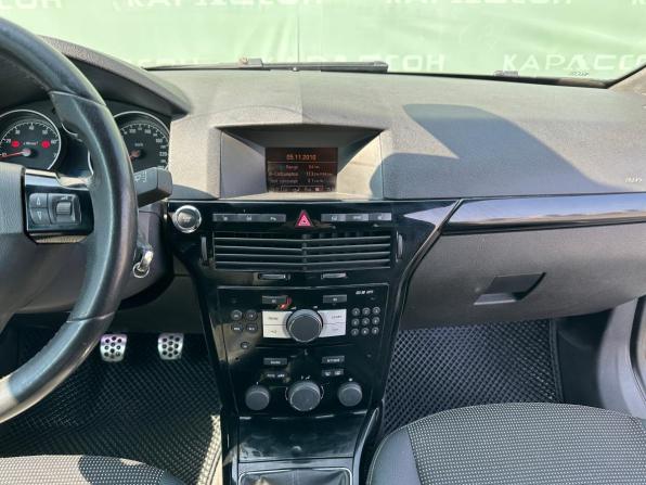 Opel Astra H Рестайлинг с пробегом 2010 года, цена 430 000 рублей, 183272 км, хэтчбек, Автокод Объявления
