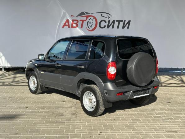 Chevrolet Niva I Рестайлинг с пробегом 2017 года, цена 700 000 рублей, 85631 км, внедорожник, Автокод Объявления