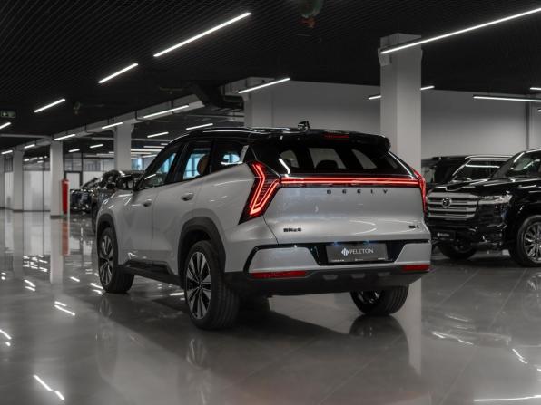 Geely Atlas II с пробегом 2025 года, цена 3 140 000 рублей, 30 км, внедорожник, Автокод Объявления