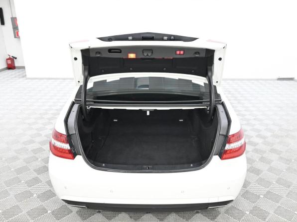 Mercedes-Benz E-Класс IV (W212 S212 C207) с пробегом 2010 года, цена 959 000 рублей, 160413 км, седан, Автокод Объявления