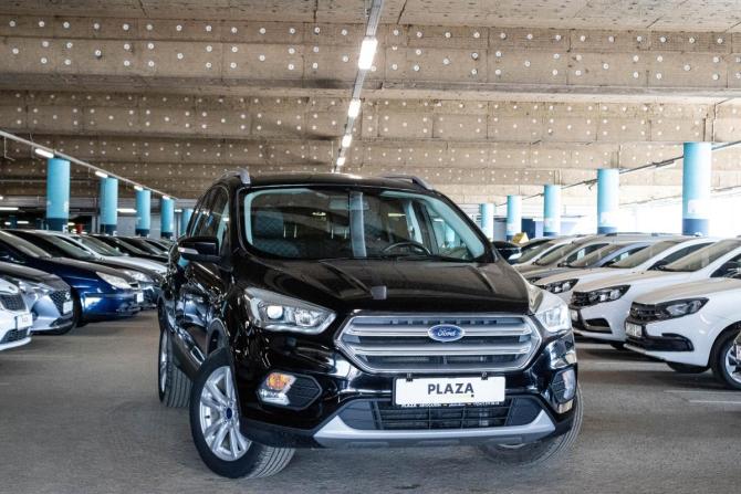 Ford Kuga II Рестайлинг с пробегом 2018 года, цена 1 849 000 рублей, 168580 км, внедорожник, Автокод Объявления