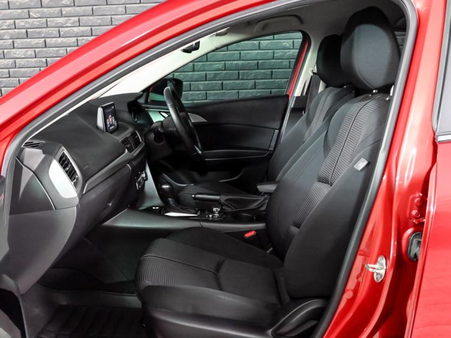 Mazda Axela III Рестайлинг Екатеринбург  - изображение 11