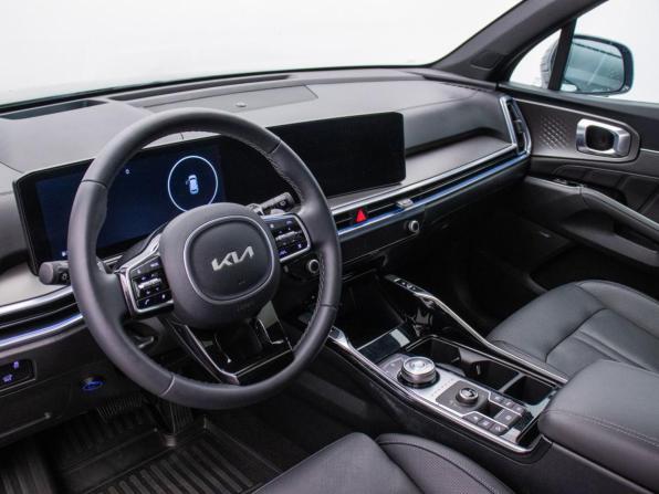 Kia Sorento IV Рестайлинг с пробегом 2024 года, цена 4 438 000 рублей, 52900 км, внедорожник, Автокод Объявления