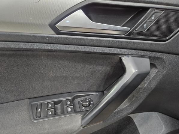 Volkswagen Tiguan II с пробегом 2019 года, цена 2 065 000 рублей, 89198 км, внедорожник, Автокод Объявления