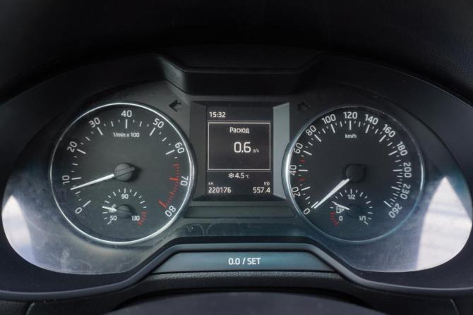 Skoda Octavia III (A7) с пробегом 2014 года, цена 994 000 рублей, 220104 км, лифтбек, Автокод Объявления