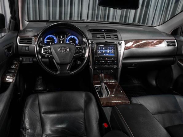 Toyota Camry VII (XV50) Рестайлинг с пробегом 2017 года, цена 2 499 000 рублей, 100435 км, седан, Автокод Объявления