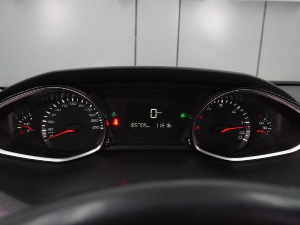 Peugeot 308 II Рестайлинг с пробегом 2018 года, цена 1 199 000 рублей, 185705 км, универсал, Автокод Объявления