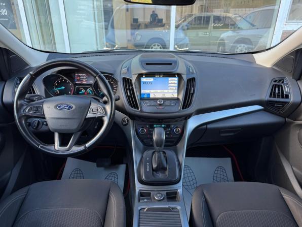 Ford Kuga II Рестайлинг с пробегом 2017 года, цена 1 600 000 рублей, 106070 км, внедорожник, Автокод Объявления