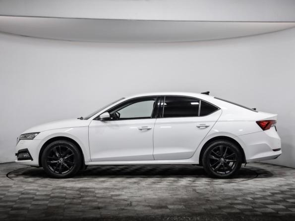 Skoda Octavia IV (A8) с пробегом 2021 года, цена 2 399 000 рублей, 117155 км, лифтбек, Автокод Объявления