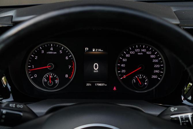Kia K5 III с пробегом 2021 года, цена 2 190 000 рублей, 179833 км, седан, Автокод Объявления