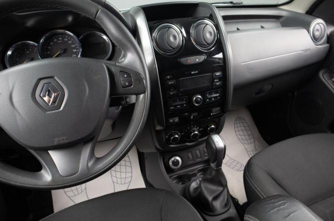 Renault Duster I Рестайлинг с пробегом 2018 года, цена 1 449 000 рублей, 159533 км, внедорожник, Автокод Объявления