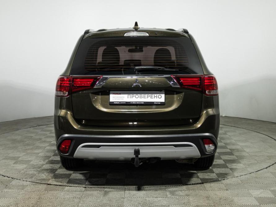 Mitsubishi Outlander III Рестайлинг 3 Санкт-Петербург  - изображение 6