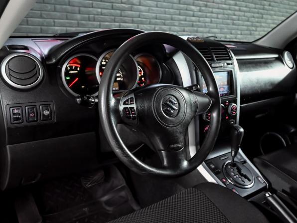 Suzuki Grand Vitara II Рестайлинг с пробегом 2011 года, цена 1 370 000 рублей, 82298 км, внедорожник, Автокод Объявления