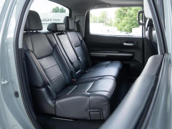 Toyota Tundra II Рестайлинг с пробегом 2021 года, цена 6 955 000 рублей, 172392 км, offers.body_type.unknown, Автокод Объявления