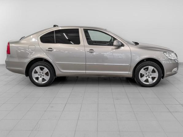 Skoda Octavia II (A5) Рестайлинг с пробегом 2012 года, цена 1 000 000 рублей, 125854 км, универсал, Автокод Объявления