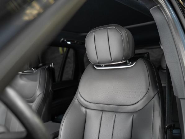 Новый Land Rover Range Rover V 2026 года, цена 25 990 000 рублей, внедорожник, Автокод Объявления