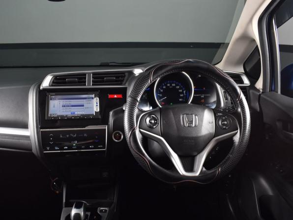 Honda Fit III с пробегом 2015 года, цена 934 995 рублей, 164169 км, хэтчбек, Автокод Объявления