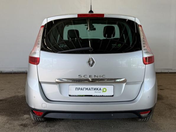 Renault Scenic III Рестайлинг 2 с пробегом 2014 года, цена 1 020 000 рублей, 261800 км, компактвэн, Автокод Объявления